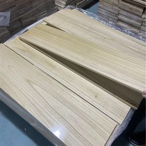 China Online Technical Support for Customized Paulownia Log Edge Glue Solid Wood Board UV on sale