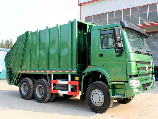Buy cheap SINOTRUK HOWO Special purpose Transport Compression Garbage Truck 9.726 L Displacement from wholesalers