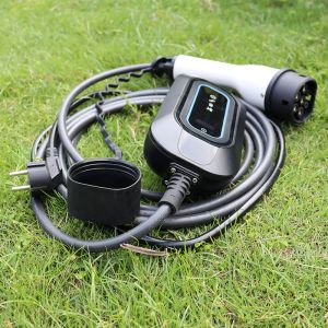 Buy cheap Plug Temperature Detection 3.5kw 220v EV Charger for Electric Power Charging Station from wholesalers