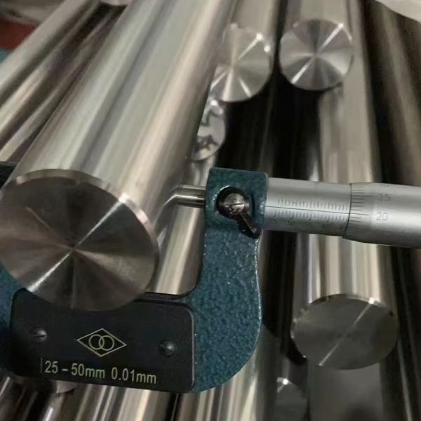 Quality Durable Monel 400 Round Steel Excellent Resistance to Acids & Saline Environments, Customizable Sizes, ASTM B165 Compliant for sale