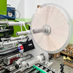 Advanced Film And Aluminum Foil Coil Automatic Rewinding And Slitting Machine