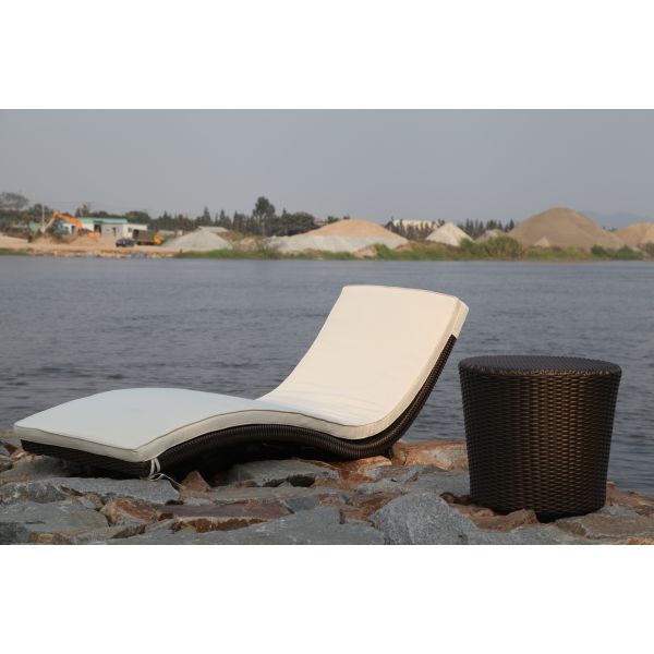 Buy cheap Popular garden sun lounger rattan chaise lounge from wholesalers