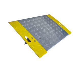 Buy cheap Non Skid High Tractiondock Transition Plates , 4 * 2 Feet Pallet Truck Dock Plate from wholesalers