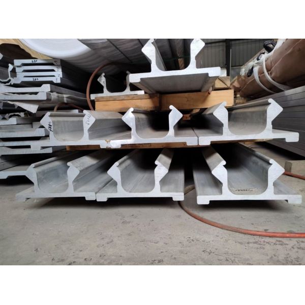 Quality Tunneling Underground Mining TFX500 TF500 Lower Feed Beam Aluminium Extruded Profiles for sale
