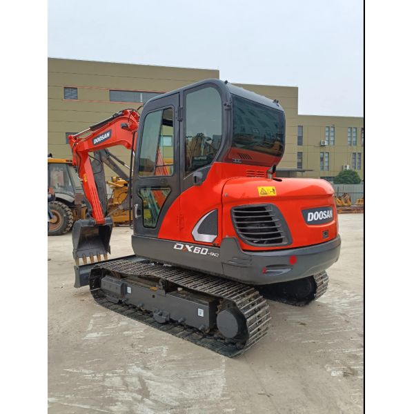 Doosan Crawler Dx60-9c 5 Ton 6 Ton Used Mini Digger For Sale