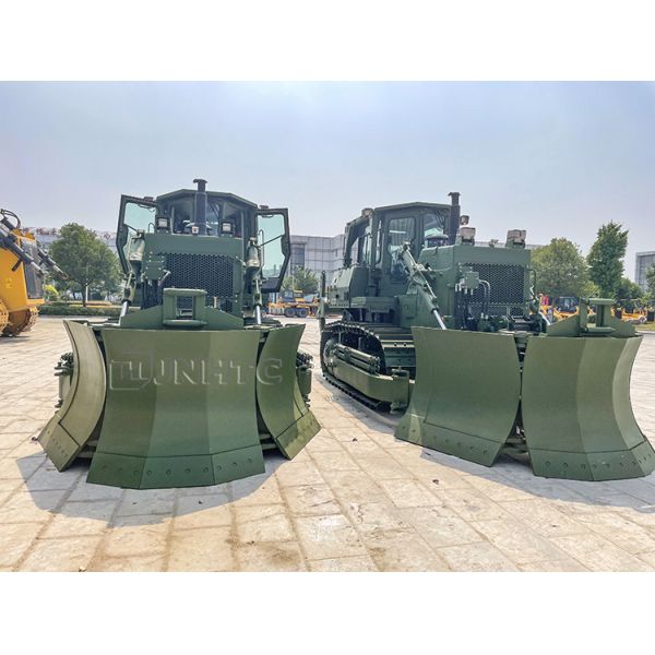 3 Axles 12 weheels container 50 tons heavy duty Van Semi Trailer 2