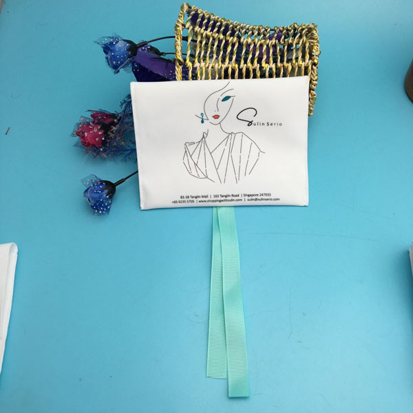 Buy cheap Wear Resistant White Velvet Pouch , Customized Locked Fabric Jewelry Pouch from wholesalers