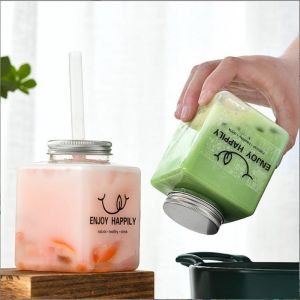 China Modern Milk Tea Bottles With Screw On Lid Plastic Material on sale