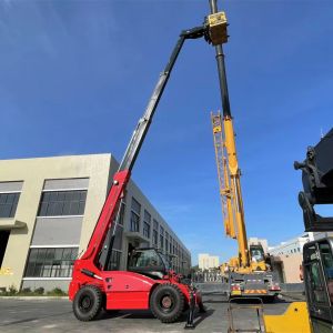 Buy cheap 7ton Telescopic Handler Forklift Reliability Telescopic Boom Handler from wholesalers