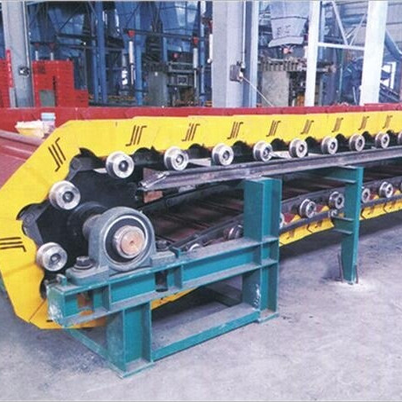 Chemistry Materials Apron Feeder Conveyor Customized Dimension For Manufacturing