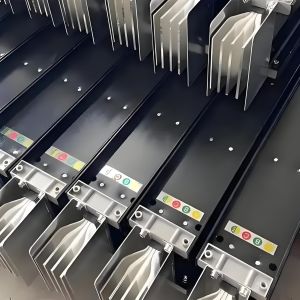 Buy cheap Dense Busduct Plug In 400A-6300A Electrical Busbar Trunking product