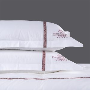 Buy cheap Adult Satin White Linens Hotel Bedding Sets With Line from wholesalers