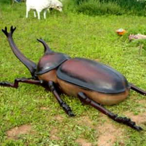 China Sunproof Animatronic Insects Sculpture Customized With Movement / Sound Customization on sale