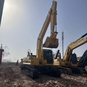 Buy cheap Secondhand Komatsu Excavator PC240-8 Used 24ton Medium Type  Crawler Digger from wholesalers