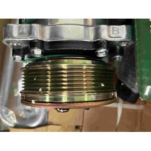 Buy cheap HOWO A7 Compressor WG1500139008 Air Conditioner Compressor from wholesalers