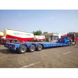 Buy cheap 12R22.5 Detachable Gooseneck Semi Trailer 70T Removable Gooseneck Truck from wholesalers