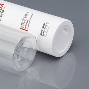 Buy cheap Custom 120ml Plastic Shampoo Bottle With Flip Top Cap leakage prevention from wholesalers