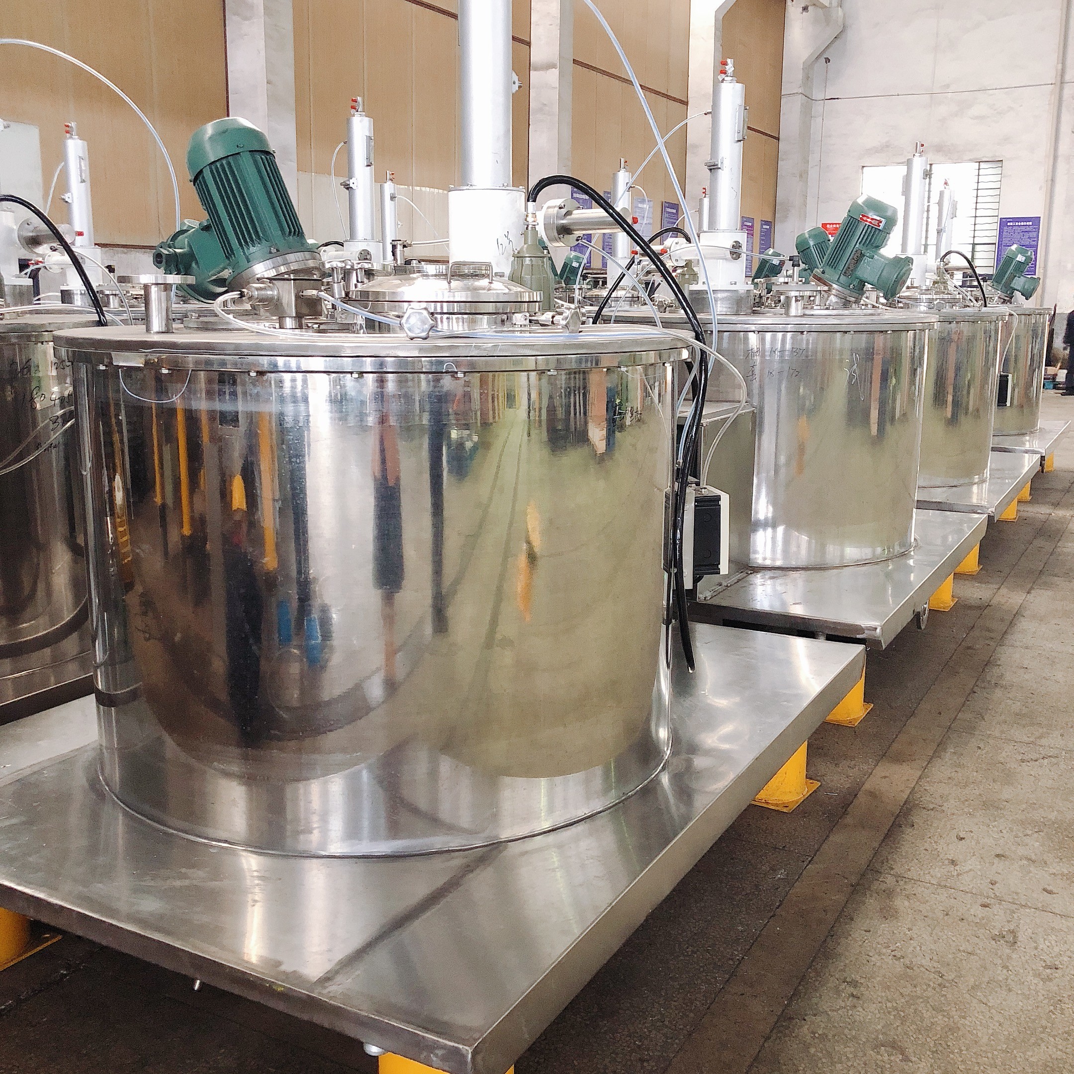 Quality Independent Feed Disk Scraper Centrifuge , Food Centrifuge Machine Continuous for sale Buy cheap Independent Feed Disk Scraper Centrifuge , Food Centrifuge Machine Continuous product