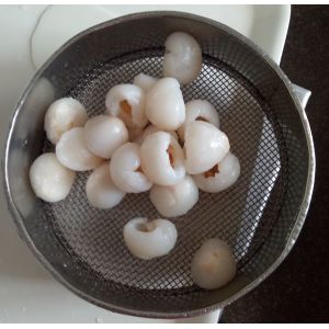 Buy cheap Fresh Sweet Lychee Canned Fruit High Temperature Sterilization Without Preservatives from wholesalers