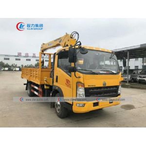Buy cheap Q235 Carbon Steel CLW Howo Truck Mounted Telescopic Crane from wholesalers