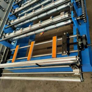 Eps Side Panel Galvalume Roof Roll Forming Machine High Accuracy Hydraulic Post