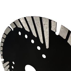 Hot Pressed Diamond Turbo Saw Blade for Slant Protection Teeth Advantage Fast
