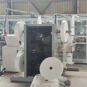 Full Servo CE Certificate Sanitary Napkin Making Machine Engineers Oversea