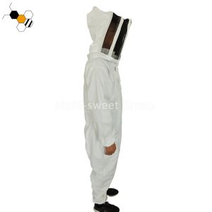 Buy cheap L XL XXL 700g Beekeeping Protective Clothing With Veil Zipper from wholesalers