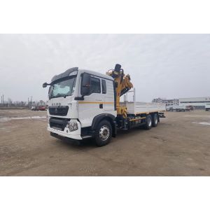 Folding Arm Cargo Mounted Crane SQZ300 SINOTRUK HOWO 6x4 Truck With Crane 12 Ton