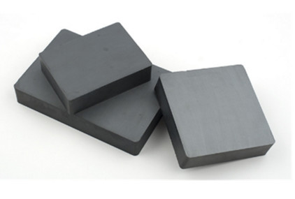 Quality Y10 Customized Isotropic Ferrite Magnet Block Shaped F22 X 12 X 4mm for sale