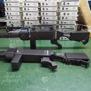 Buy cheap 900m / GPS / 2.4g/5.8g four band frequency UAV jammer 1500m one key drive off forced landing and return shielding UAV from wholesalers