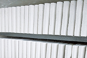 Buy cheap ZrO2、Mullite—Cordierite、Silicon Carbide Pillar from wholesalers