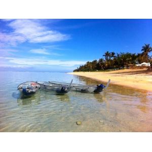 Custom Water Sports Polycarbonate Boat For Family Entertainment
