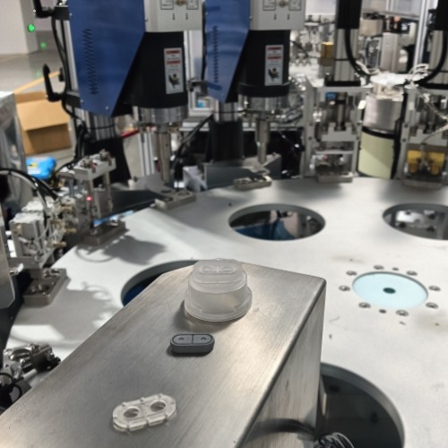 Quality Infusion Cap Laminating Machine ,Can Be Customised According To Customer Requirements, Plc Control, Remote Debugging. for sale