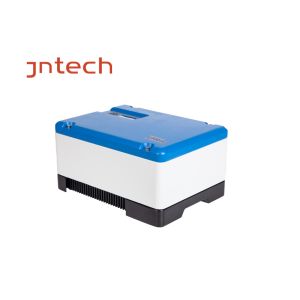 3 Phase Solar Powered Inverter IP65 LCD Display IP65 Quick Installation