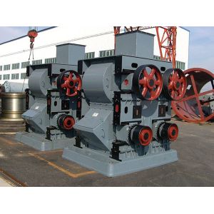 Buy cheap OEM Manufacture High Quality Four Tooth Roll Crusher from wholesalers