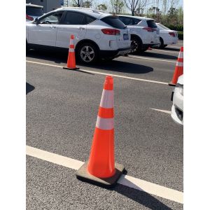 Orange Traffic Cone PVC Material 75cm Height with Reflective Film for Road