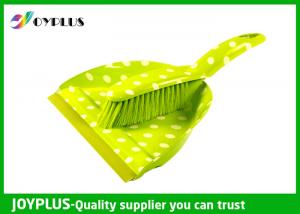 China Fashionable Outdoor Dustpan And Brush , Broom Dustpan Combo Easy Operation on sale