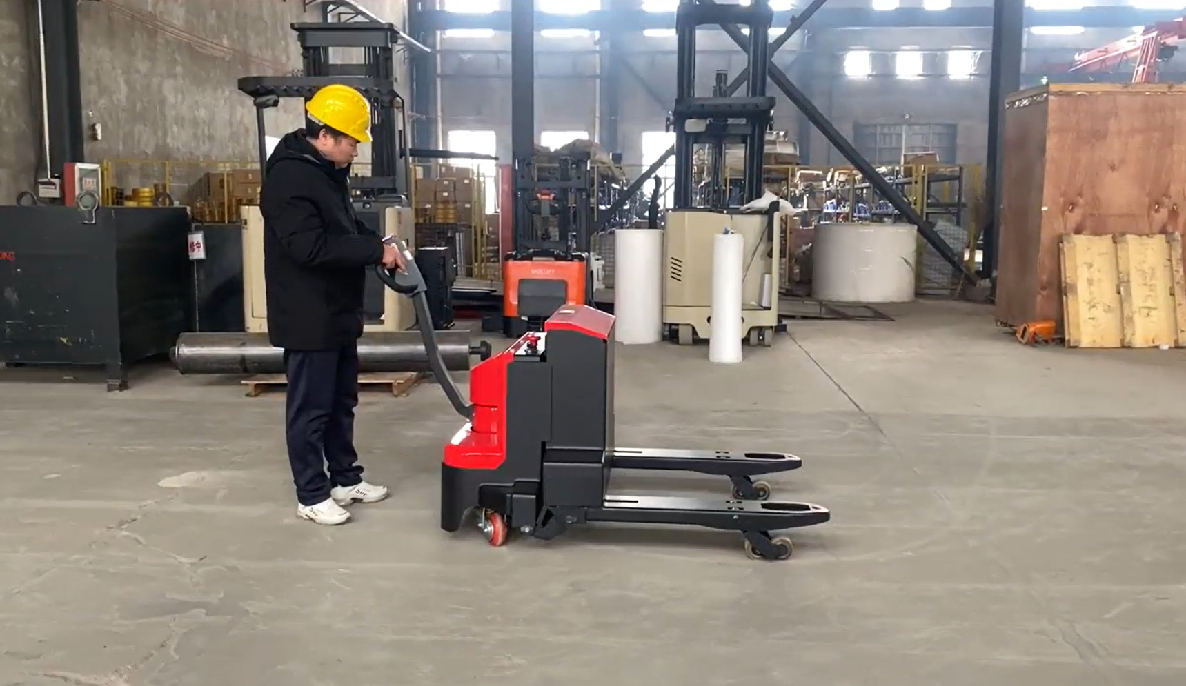 Buy cheap YONGJIELI Walkie Pallet Truck CBD-B Series, 2000-3000kg Capacity, Ideal For Warehouse Logistics. from wholesalers
