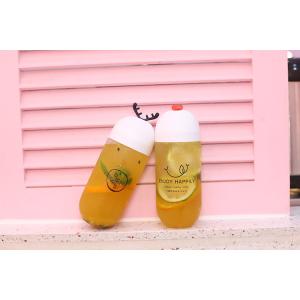 China Medium Square Leak Proof Plastic Milk Tea Bottles with Screw On Lid and Handle on sale