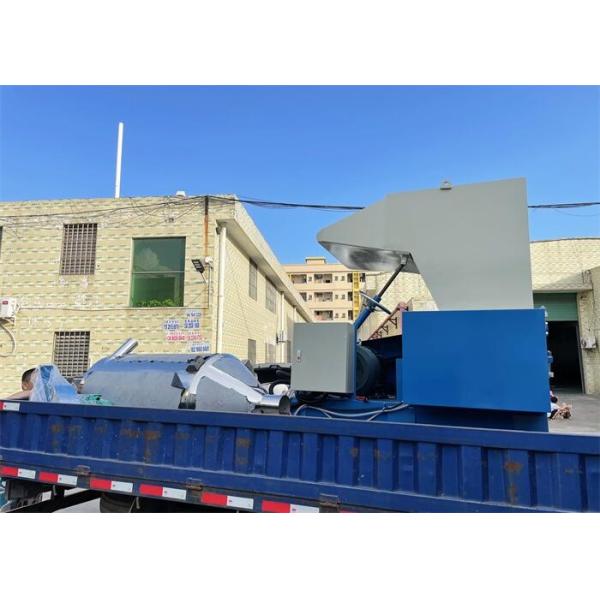 Gray Central Granulating Granulator Plastic Recycling Shredder Machine High