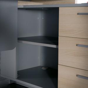 Support customization Practical and modern in line with ergonomics Staff