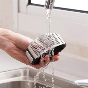 ODM Available Arc Shaped Garlic Press Sanding Surface Ergonomic