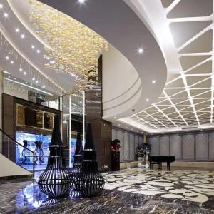 Buy cheap Fireproof Waterproof Aluminum Suspended Ceiling 2-4mm Customized from wholesalers