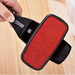 Buy cheap Rotating Head Lint Brush with Custom Logo from wholesalers