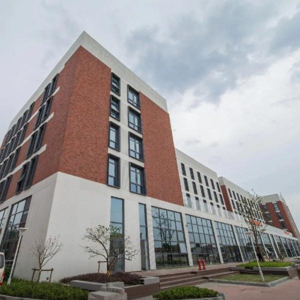 Pre Engineering Steel Structure High Rise Building Multistory Steel Frame