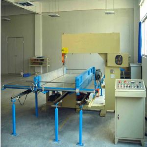 Professional Easy To Operate Vertical Cutting Machine Foam Sheet Cutter