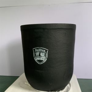 China Durable Copper Smelting Crucible , Black Round Melting Metal Crucible on sale