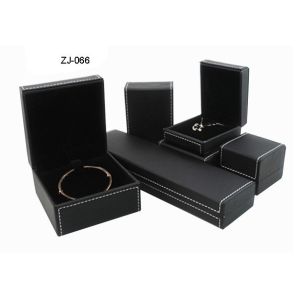Buy cheap Good Quality Custom Make New Design Leather bracelet Jewelry Box from wholesalers