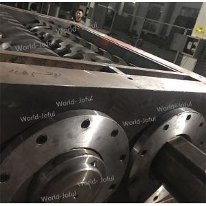 Buy cheap Automobile Waste Tire Shredder High Precision Stable Work Condition from wholesalers